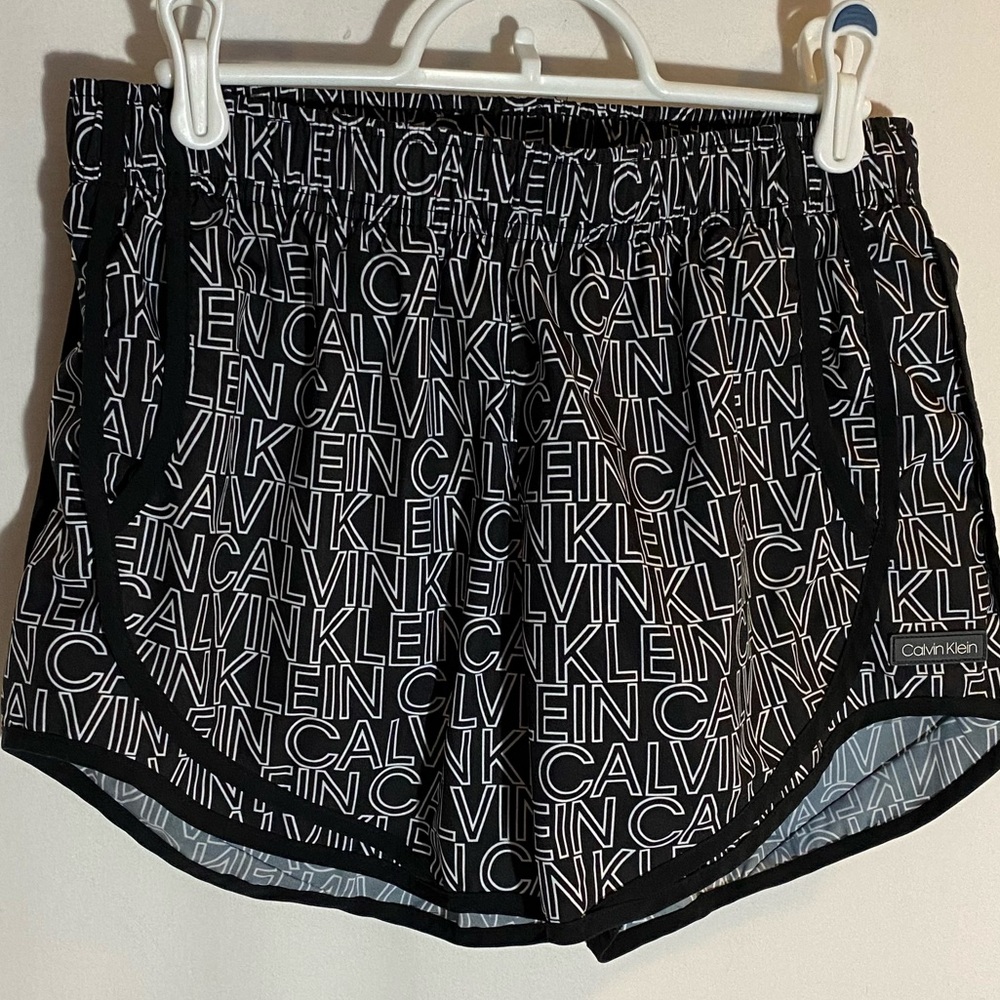 Calvin Klein Logo Athletic Shorts Size small EUC